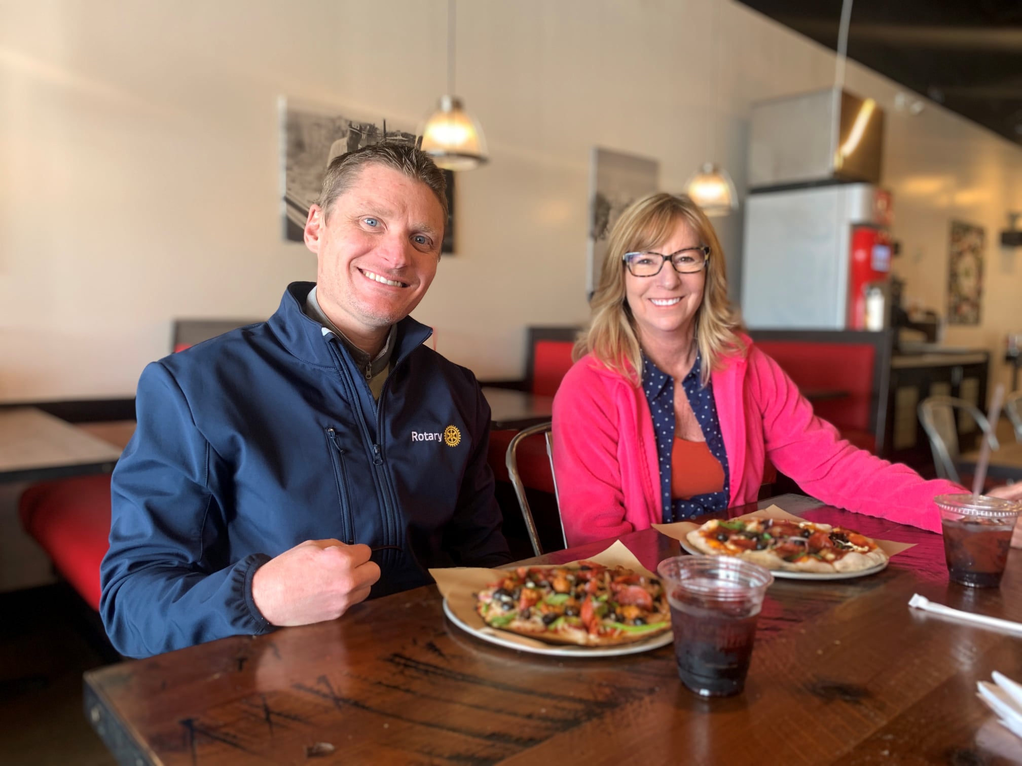 Crafting a Family-Friendly Restaurant Model with Your Pie